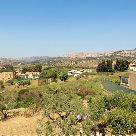 Villa Mare E Templi By Interhome